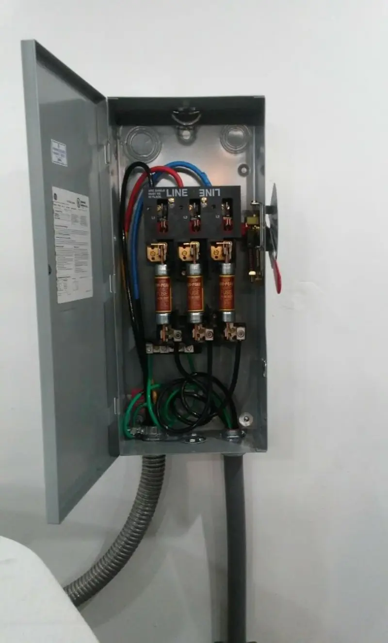 Three-phase disconnect switch installed for Smoke Detector Installation in Guilford